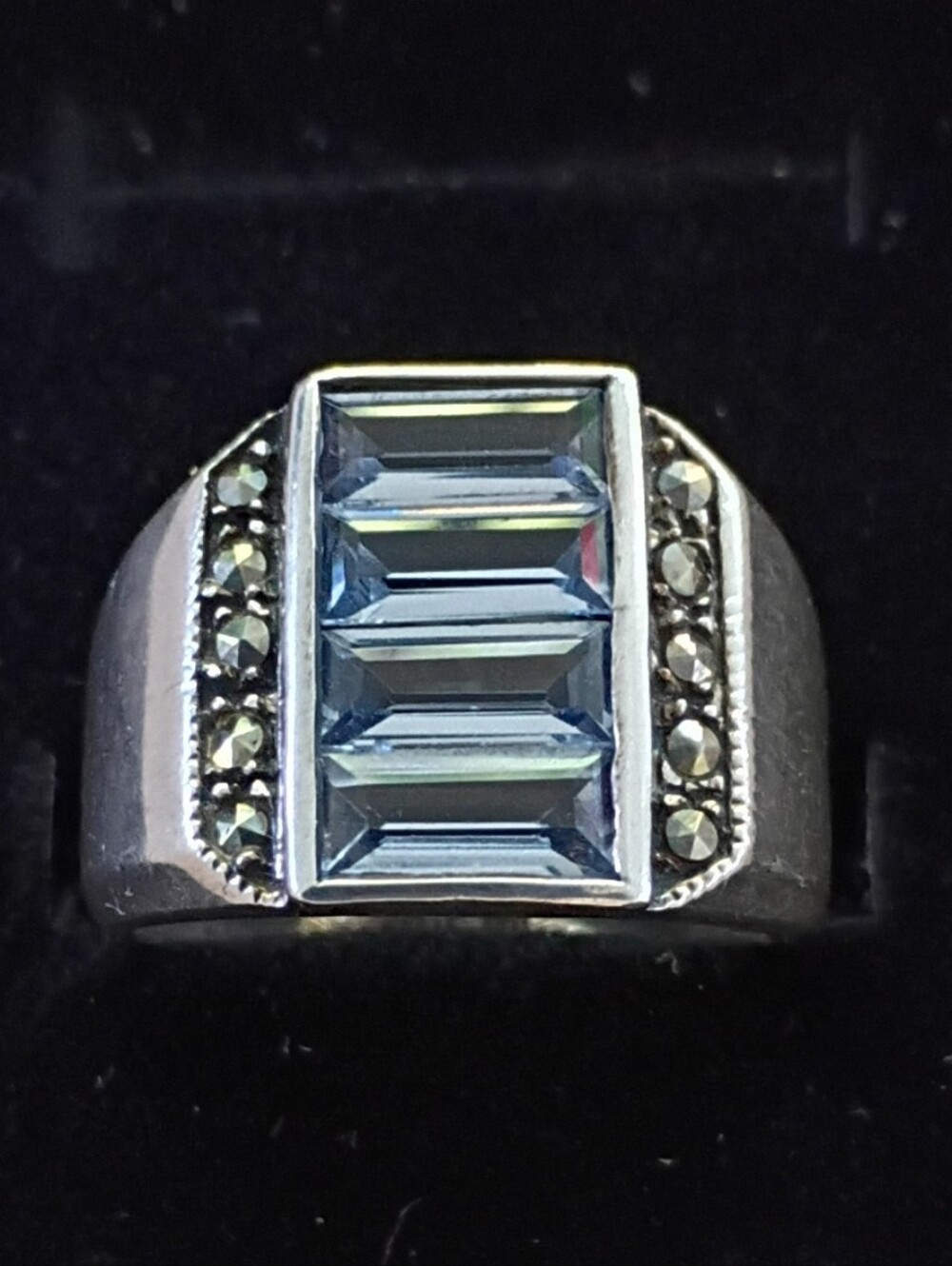 Genuine Sky Blue Topaz and Marcasite Ring  sz 8 925 Sterling 7g Exc Cond Must C!